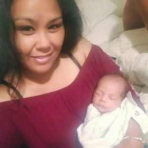 Meet your Posher, Leila